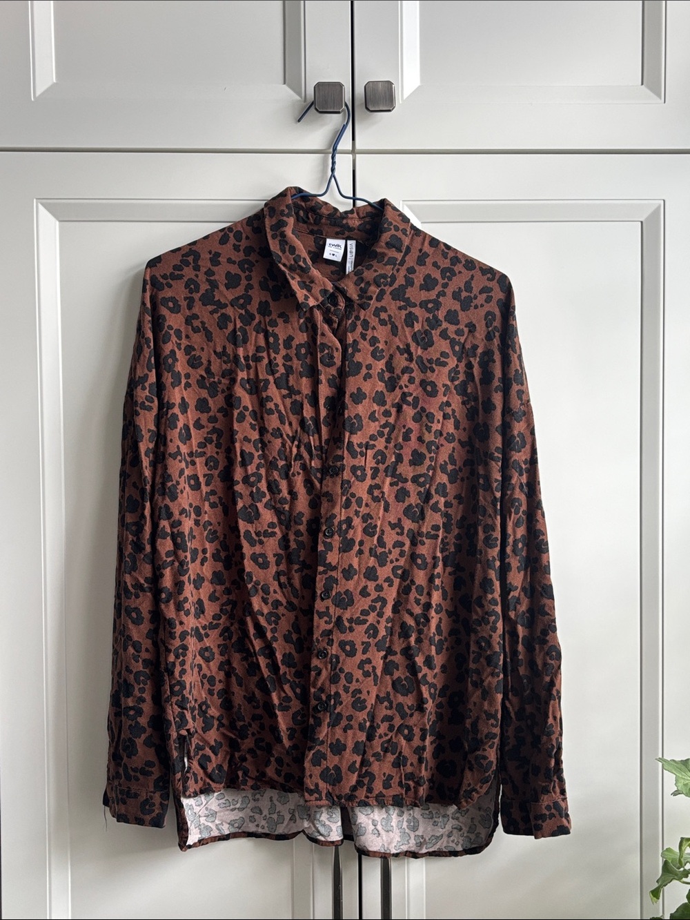 Simons Twik Brown and Black Leopard Print Blouse